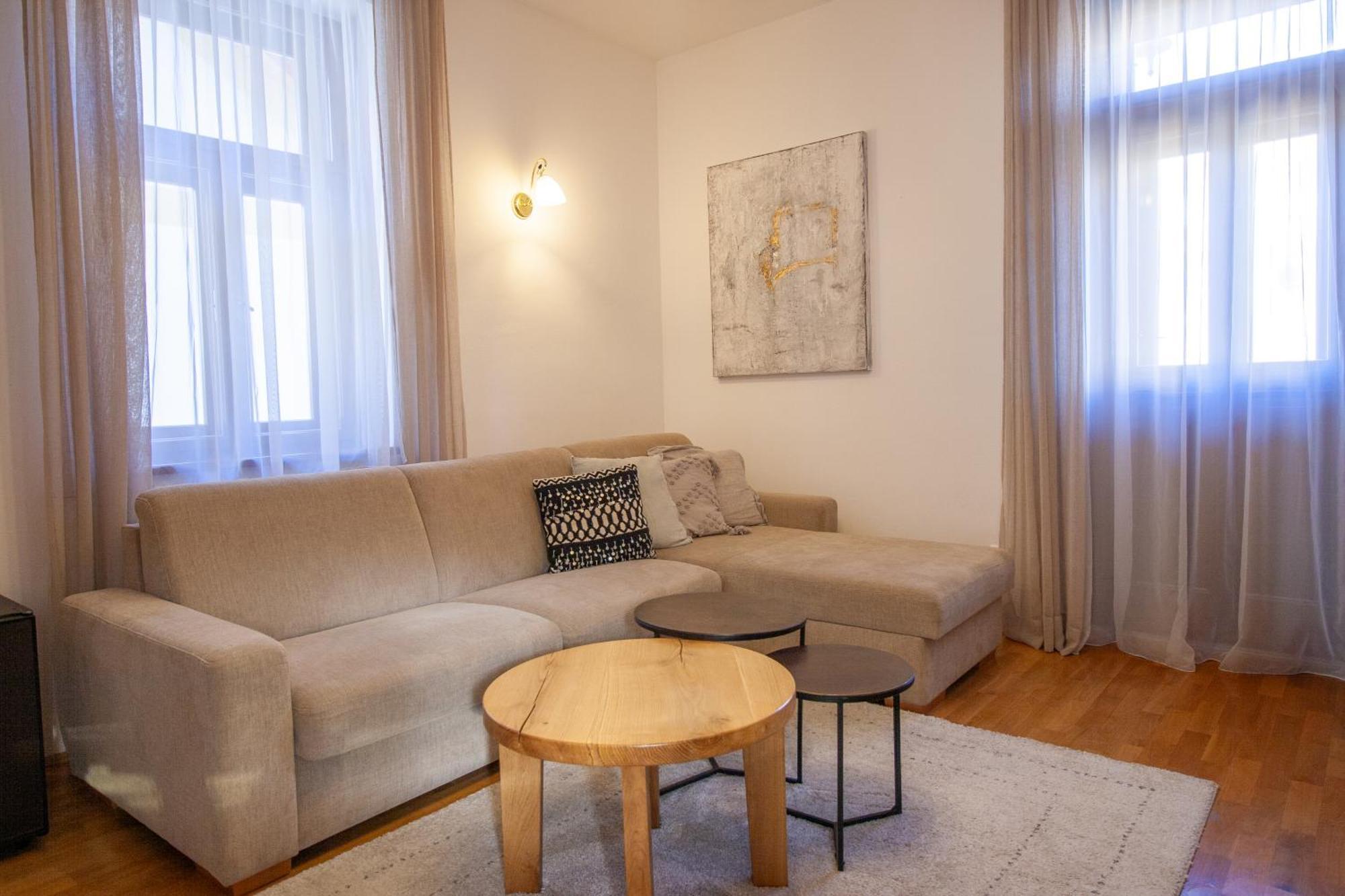 Vila Bellevue Лугачовице Экстерьер фото